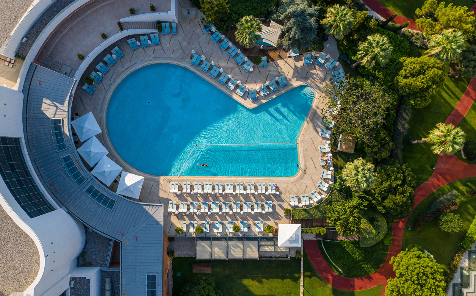 Swiss Executive Oda Deniz Manzaralı görsel 3